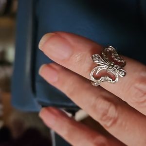 Sterling Silver and crystal Fleur-de-lis women's size 7 ring